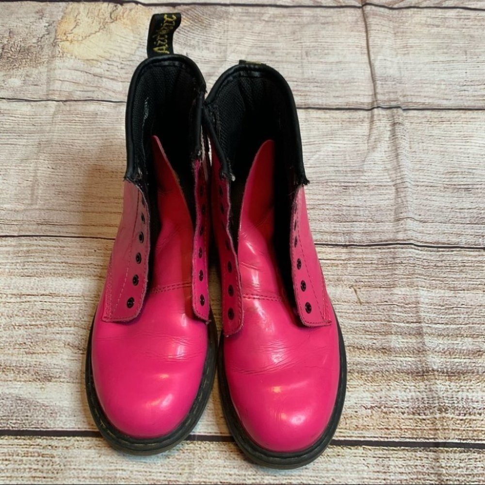 Dr. Martens Pink Boots Size 5 - Picture 2 of 9